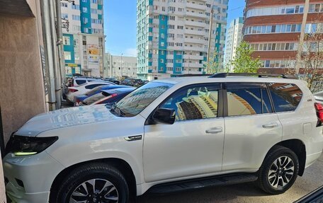 Toyota Land Cruiser Prado 150 рестайлинг 2, 2018 год, 4 400 000 рублей, 14 фотография
