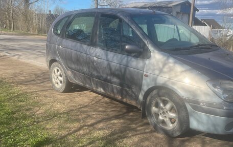 Renault Scenic III, 2001 год, 75 000 рублей, 2 фотография