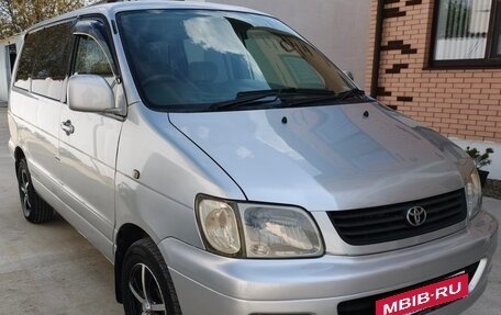 Toyota Town Ace III, 2001 год, 750 000 рублей, 2 фотография
