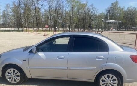 KIA Rio II, 2011 год, 570 000 рублей, 2 фотография