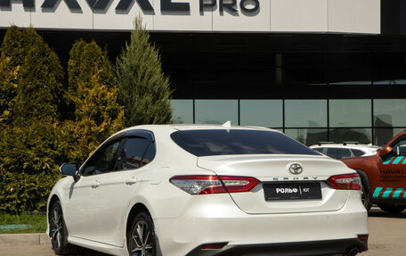 Toyota Camry, 2021 год, 3 779 000 рублей, 4 фотография