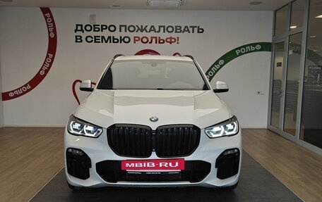 BMW X5, 2019 год, 6 490 000 рублей, 2 фотография