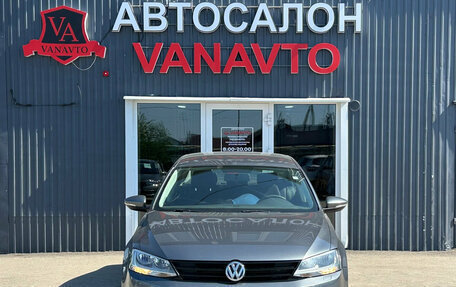 Volkswagen Jetta VI, 2016 год, 1 325 000 рублей, 2 фотография