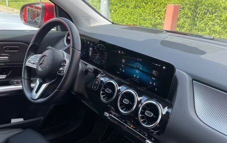 Mercedes-Benz GLA, 2023 год, 5 467 000 рублей, 7 фотография