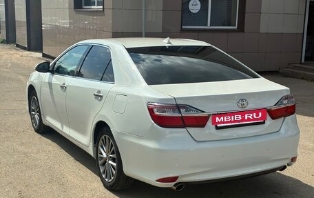 Toyota Camry, 2016 год, 1 800 000 рублей, 4 фотография