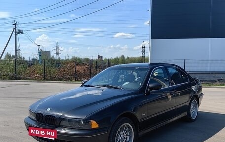 BMW 5 серия, 2002 год, 750 000 рублей, 3 фотография