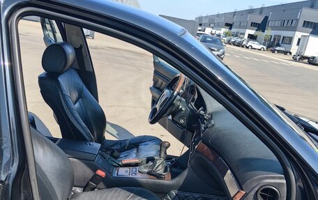 BMW 5 серия, 2002 год, 750 000 рублей, 13 фотография