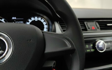 Skoda Rapid I, 2018 год, 1 225 000 рублей, 18 фотография
