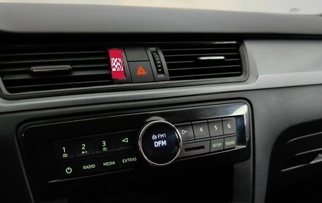 Skoda Rapid I, 2018 год, 1 225 000 рублей, 14 фотография