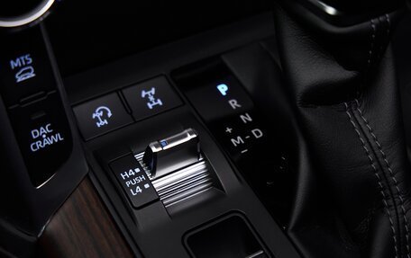Toyota Land Cruiser, 2022 год, 18 500 000 рублей, 15 фотография
