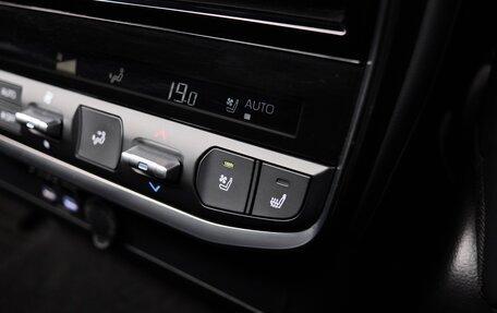 Toyota Land Cruiser, 2022 год, 18 500 000 рублей, 31 фотография