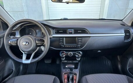 KIA Rio IV, 2018 год, 1 399 000 рублей, 14 фотография