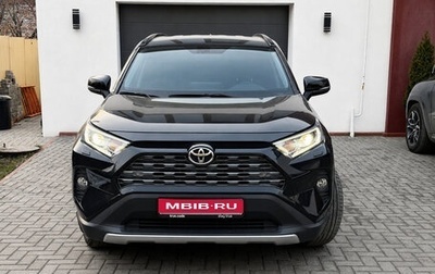 Toyota RAV4, 2021 год, 4 500 000 рублей, 1 фотография
