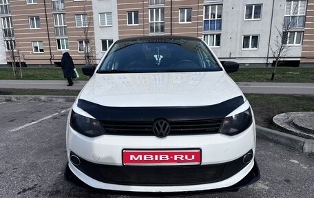 Volkswagen Polo VI (EU Market), 2013 год, 500 000 рублей, 1 фотография