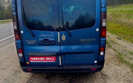 Renault Trafic, 2016 год, 1 000 000 рублей, 5 фотография