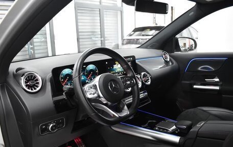 Mercedes-Benz GLA, 2022 год, 4 247 649 рублей, 5 фотография