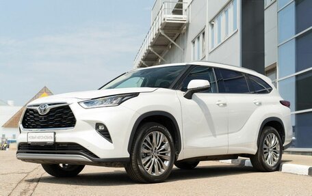 Toyota Highlander, 2026 год, 5 750 000 рублей, 6 фотография