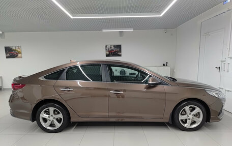 Hyundai Sonata VII, 2019 год, 1 570 000 рублей, 8 фотография