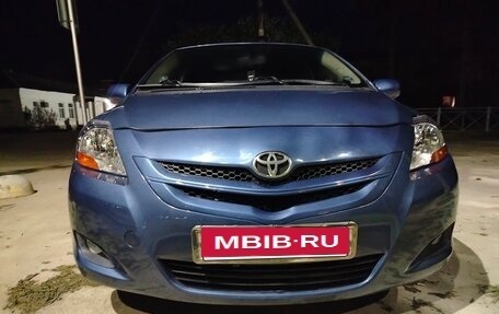Toyota Yaris III рестайлинг, 2006 год, 675 000 рублей, 6 фотография
