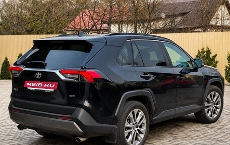 Toyota RAV4, 2021 год, 4 500 000 рублей, 10 фотография