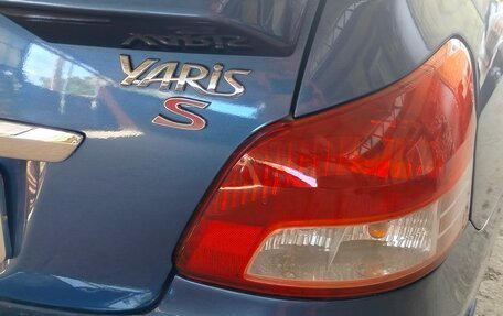 Toyota Yaris III рестайлинг, 2006 год, 675 000 рублей, 17 фотография