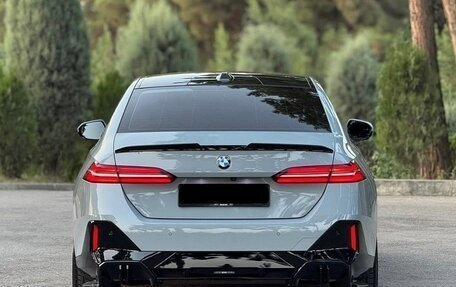 BMW 5 серия, 2024 год, 6 410 000 рублей, 5 фотография