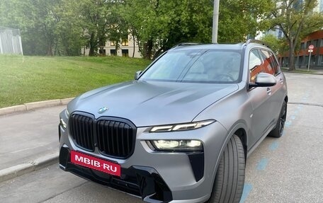 BMW X7, 2023 год, 2 фотография