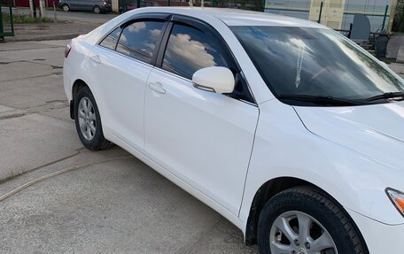 Toyota Camry, 2011 год, 1 400 000 рублей, 2 фотография