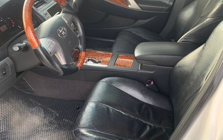 Toyota Camry, 2011 год, 1 400 000 рублей, 6 фотография