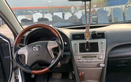 Toyota Camry, 2011 год, 1 400 000 рублей, 9 фотография