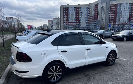 Volkswagen Polo VI (EU Market), 2013 год, 500 000 рублей, 4 фотография