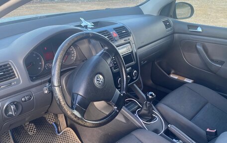 Volkswagen Golf V, 2004 год, 570 000 рублей, 7 фотография