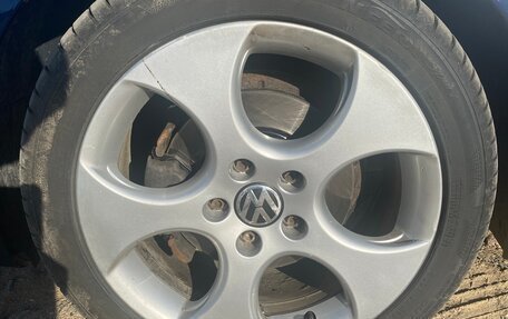 Volkswagen Golf V, 2004 год, 570 000 рублей, 10 фотография