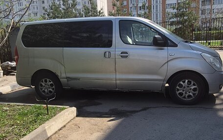Hyundai Grand Starex Grand Starex I рестайлинг 2, 2009 год, 900 000 рублей, 2 фотография
