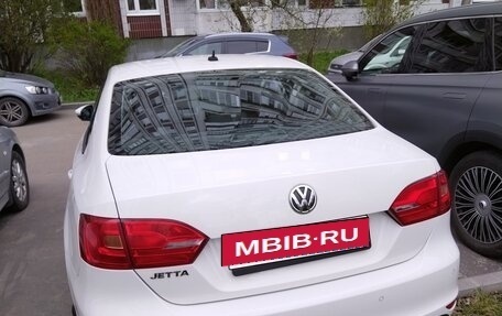 Volkswagen Jetta VI, 2013 год, 1 300 000 рублей, 3 фотография