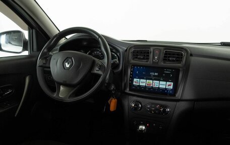 Renault Sandero II рестайлинг, 2015 год, 955 000 рублей, 13 фотография