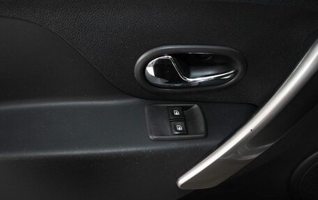 Renault Sandero II рестайлинг, 2015 год, 955 000 рублей, 16 фотография
