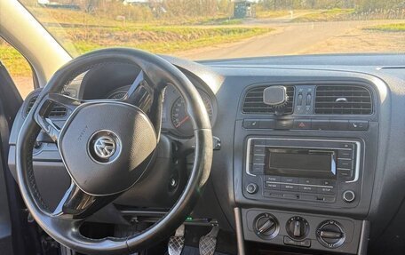 Volkswagen Polo VI (EU Market), 2016 год, 950 000 рублей, 9 фотография