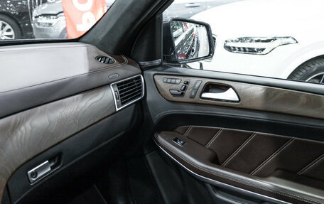 Mercedes-Benz GL-Класс AMG, 2015 год, 3 599 999 рублей, 26 фотография