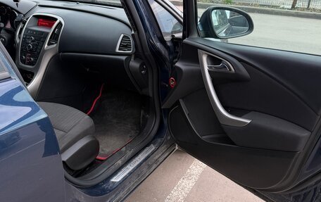 Opel Astra J, 2010 год, 490 000 рублей, 9 фотография