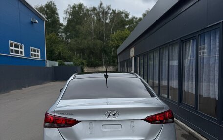 Hyundai Solaris II рестайлинг, 2022 год, 1 740 000 рублей, 3 фотография