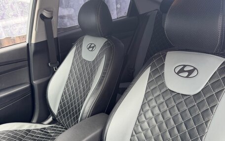 Hyundai Solaris II рестайлинг, 2022 год, 1 740 000 рублей, 10 фотография