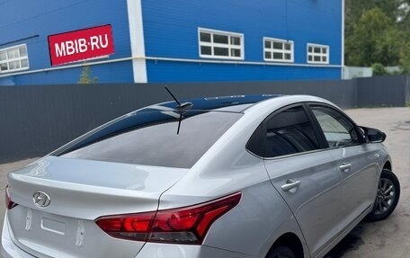Hyundai Solaris II рестайлинг, 2022 год, 1 740 000 рублей, 4 фотография