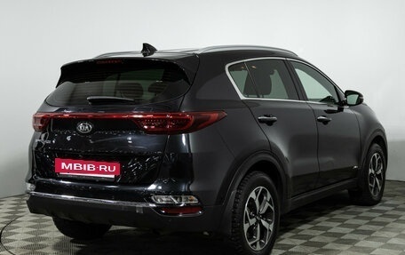 KIA Sportage IV рестайлинг, 2018 год, 2 099 700 рублей, 5 фотография