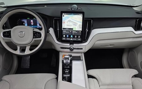 Volvo XC60 II, 2025 год, 6 150 000 рублей, 7 фотография