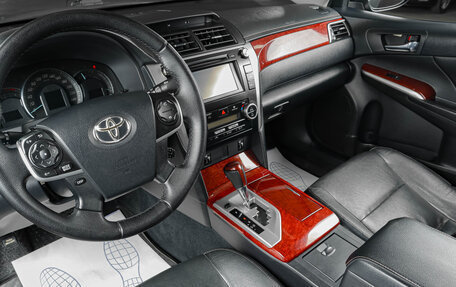 Toyota Camry, 2013 год, 1 649 000 рублей, 8 фотография