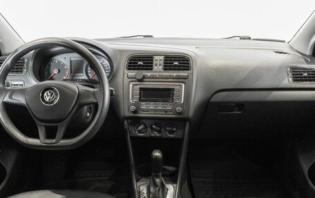 Volkswagen Polo VI (EU Market), 2017 год, 1 080 100 рублей, 6 фотография