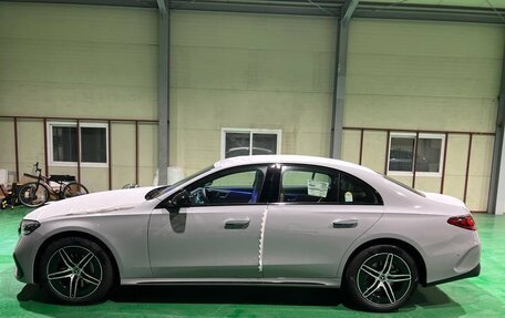 Mercedes-Benz E-Класс, 2025 год, 10 300 000 рублей, 2 фотография