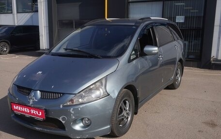 Mitsubishi Grandis, 2007 год, 681 000 рублей, 1 фотография