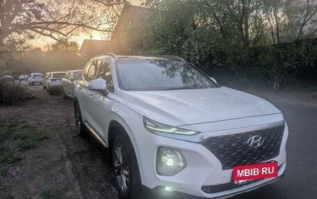 Hyundai Santa Fe IV, 2018 год, 2 700 000 рублей, 2 фотография